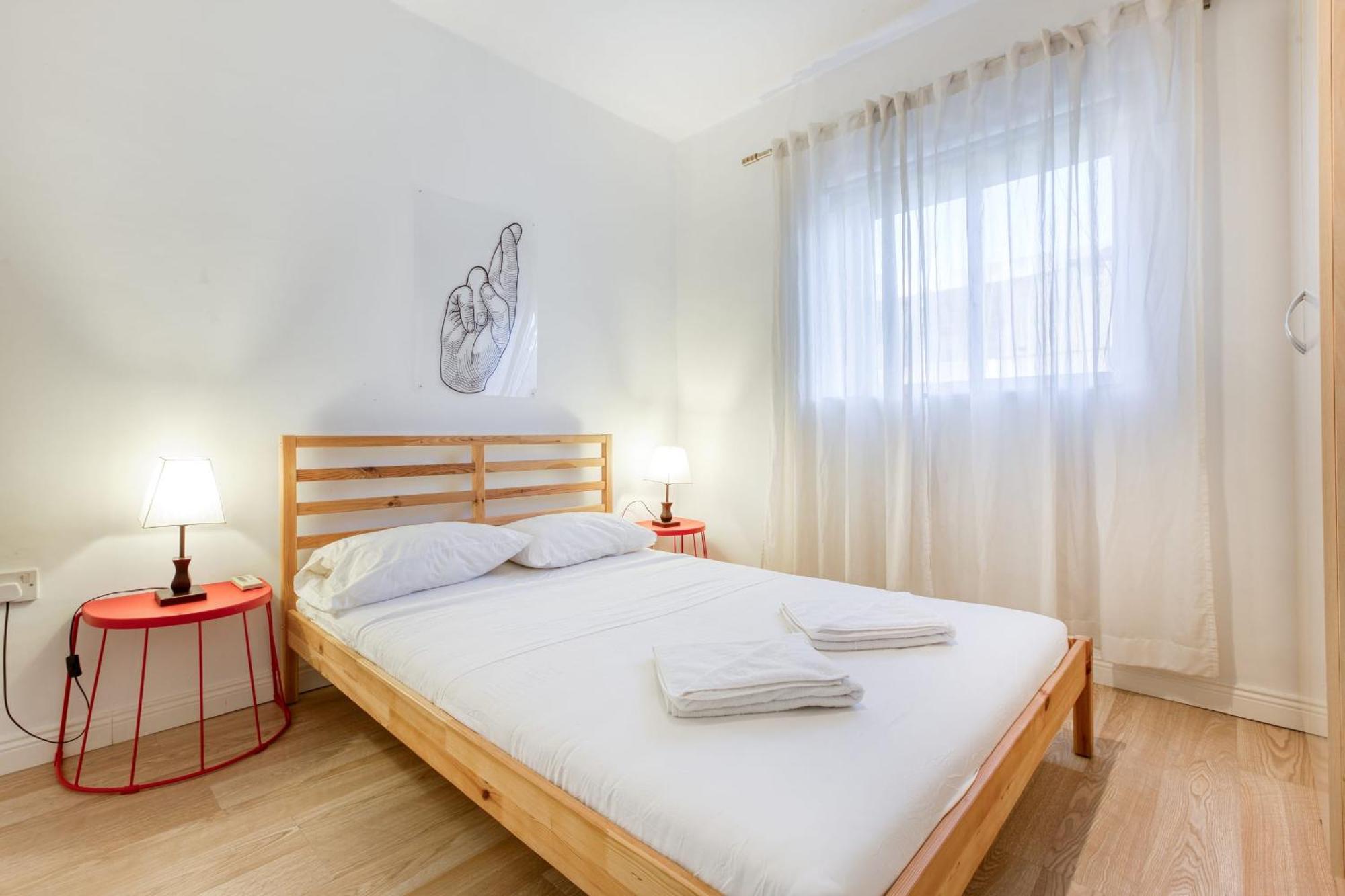 Seafront Apartment-Hosted By Sweetstay Pietà Exteriér fotografie